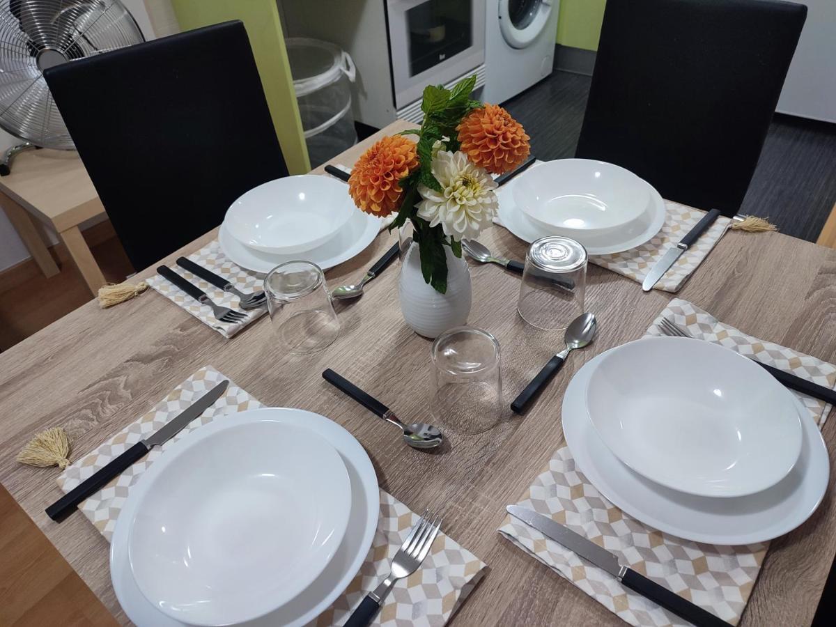 Apartamento Estrella De 特鲁埃尔 外观 照片